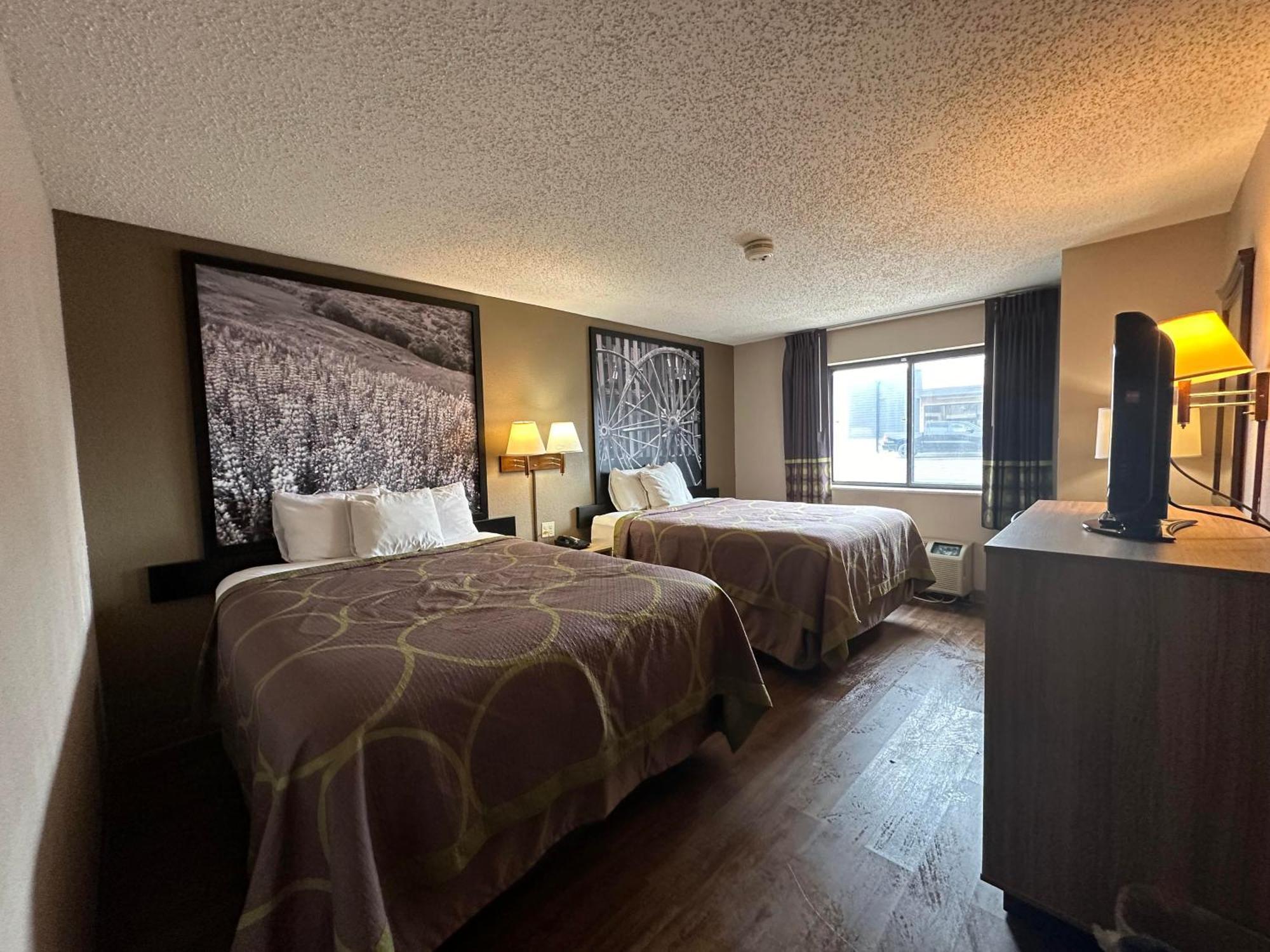 Super 8 By Wyndham Kutztown/Allentown Area Exterior photo